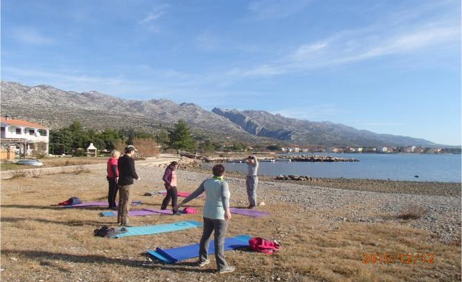 Yoga-trek-Paklenica-adhara-mountain-fit-2