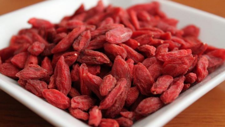 Ice-i-pice-Goji-bobice-adhara-ayurveda-nutricionizam