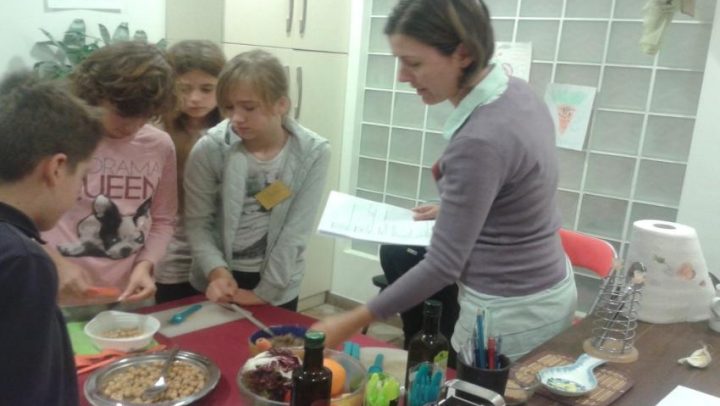 Mountain-Fit–Edukacija-o-prehrani-i-tjelesnoj-aktivnosti-u-prirodi-adhara-ayurveda-nutricionizam